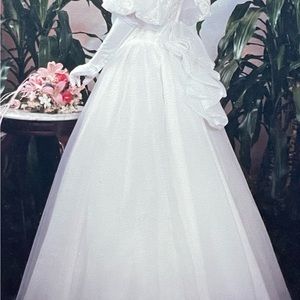 Vintage 1980s Wedding Dress